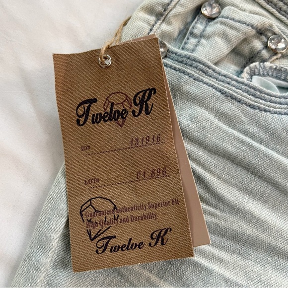 Low-rise Rhinestoned Bedazzled Embellished Jeans - Picture 6 of 7